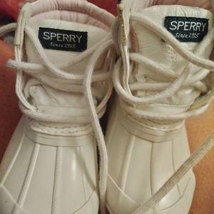 Sperry duck boots